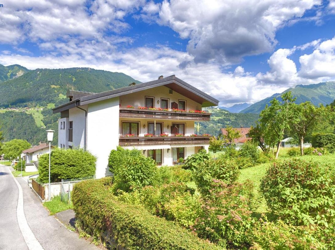 Vandans酒店住宿-Haus Mansaura