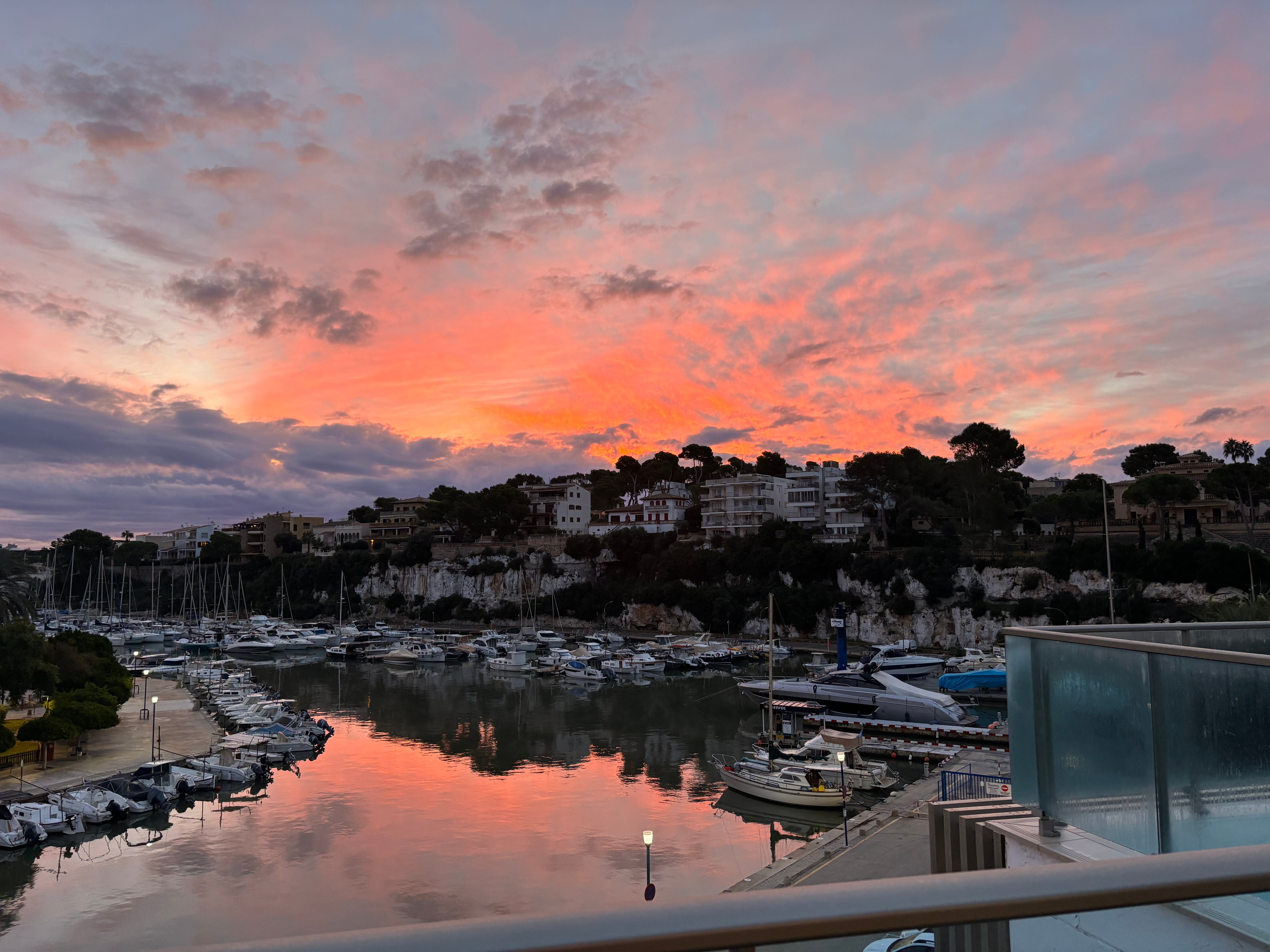 Porto Drach Aparthotel & Suites-官方