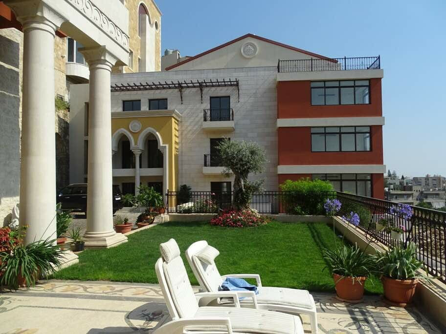 Majestic Byblos Grand Hotel