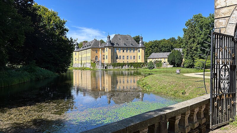 Schloss Dyck-Hochneukirch必去景点