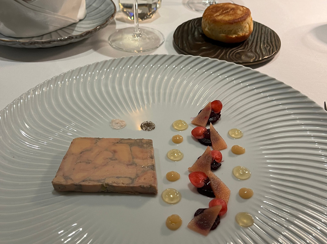 Auberge Au Boeuf / Yannick Germain主图