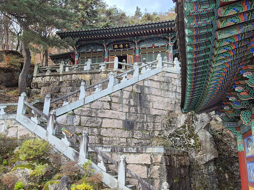 Okcheon Yongamsa Temple-沃川郡必去景点