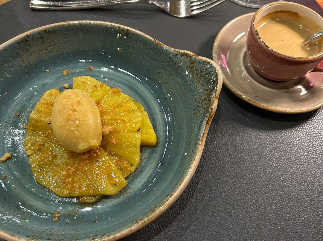 Burghotel Sterr主图