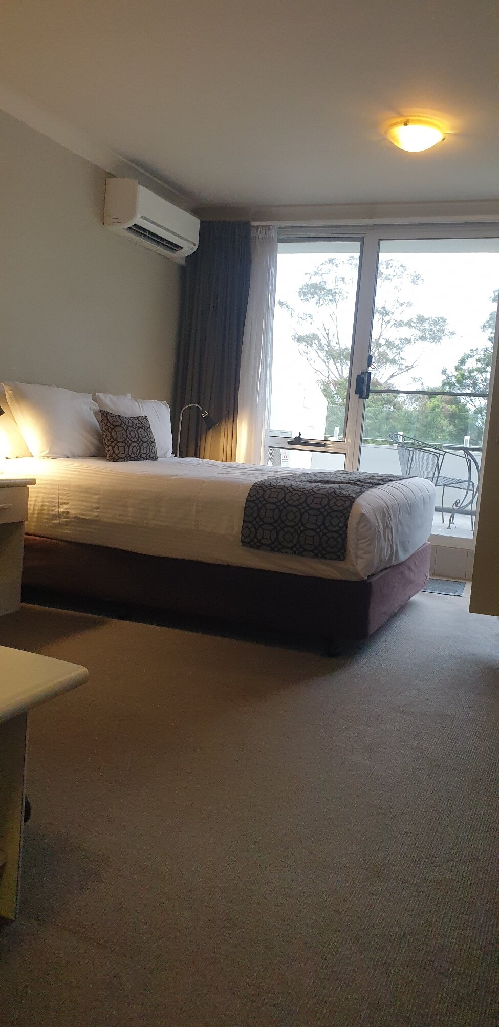 Horizons Lake Jindabyne-官方