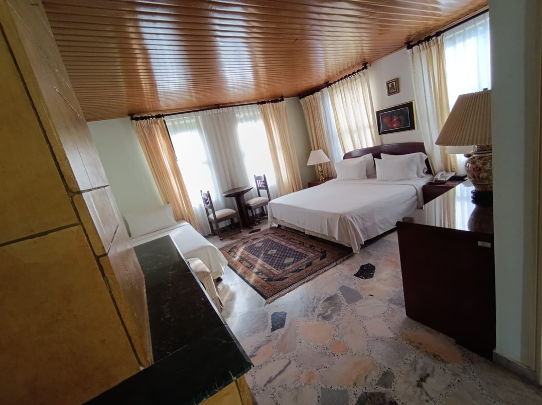 Hotel California Pacho主图