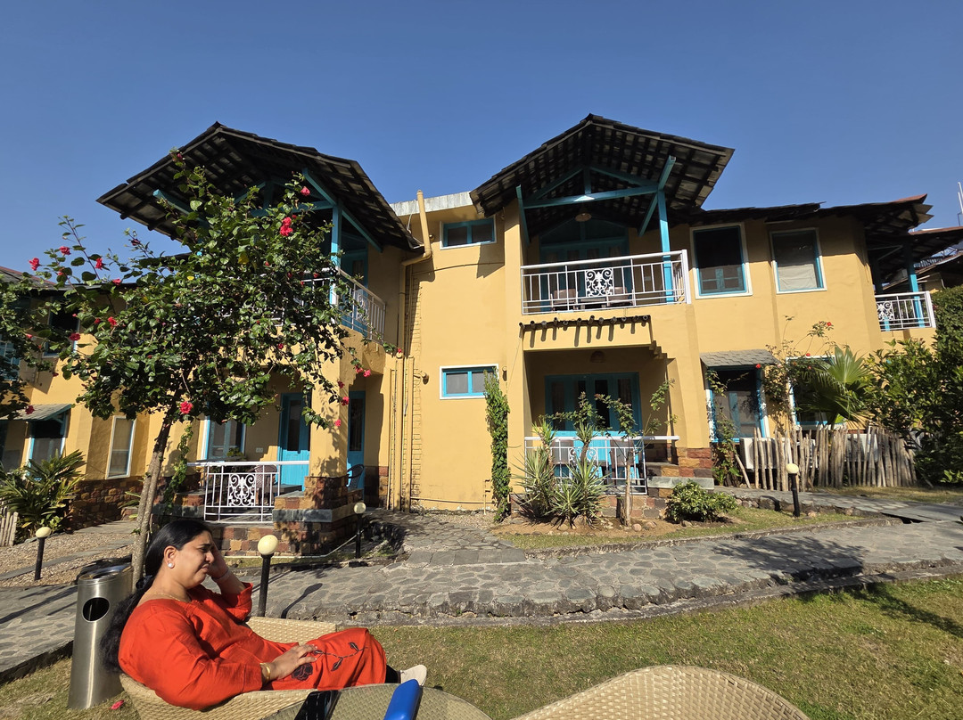 Tree of Life Birdsong Chalets主图