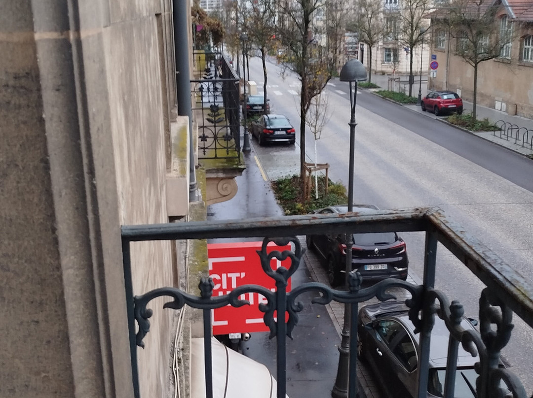 雷斯当斯酒店主图