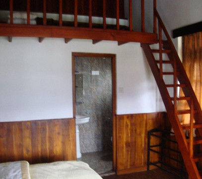 里士满酒店主图