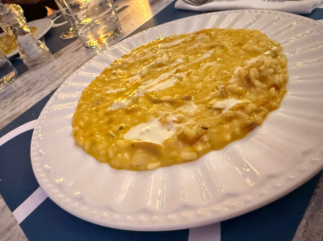 Cafe Bamboo Lounge Bar-Isorella必去景点