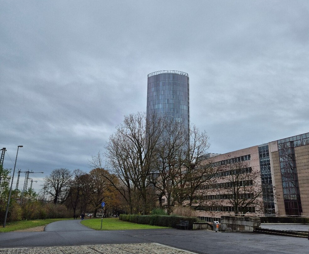 科隆三角大楼-科隆必去景点