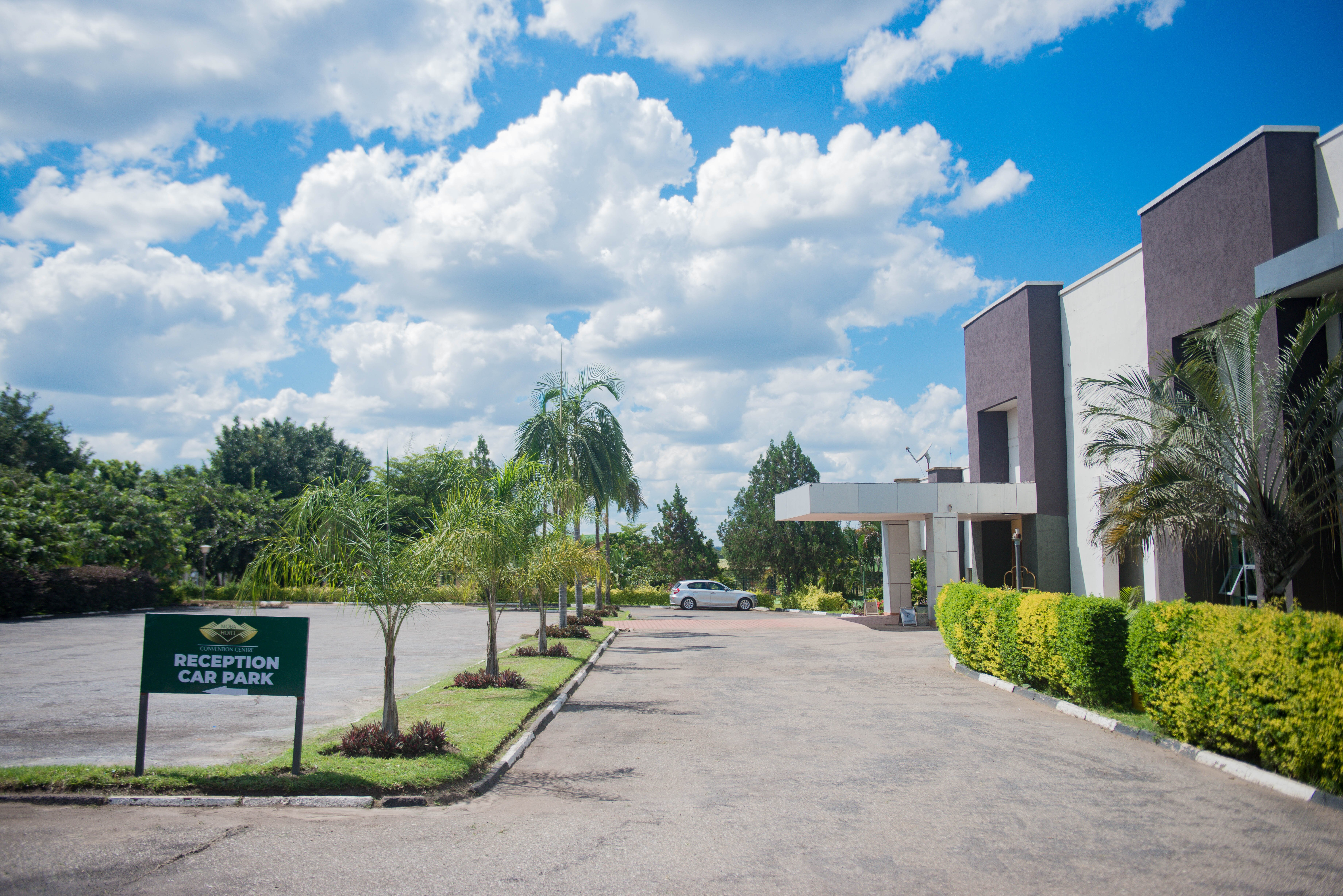 Moba Hotel and Convention Centre-浴室