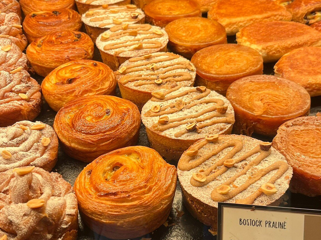 布斯若酒店主图