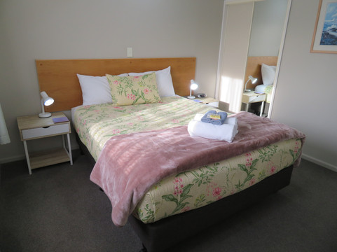 Commodore Court Motel主图