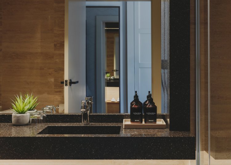 加泰罗尼亚大道-浴室