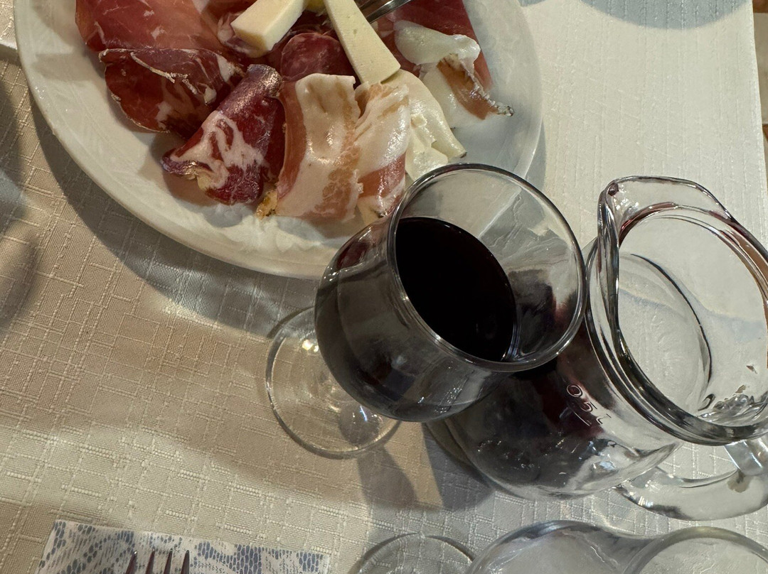 萨艾贾那酒店主图