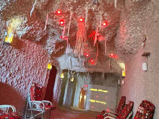 Mennonite Salt Cave-Al Bairat必去景点
