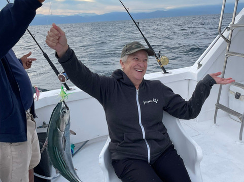 Mike's Fishing & Tours-瓦拉塔港必去景点