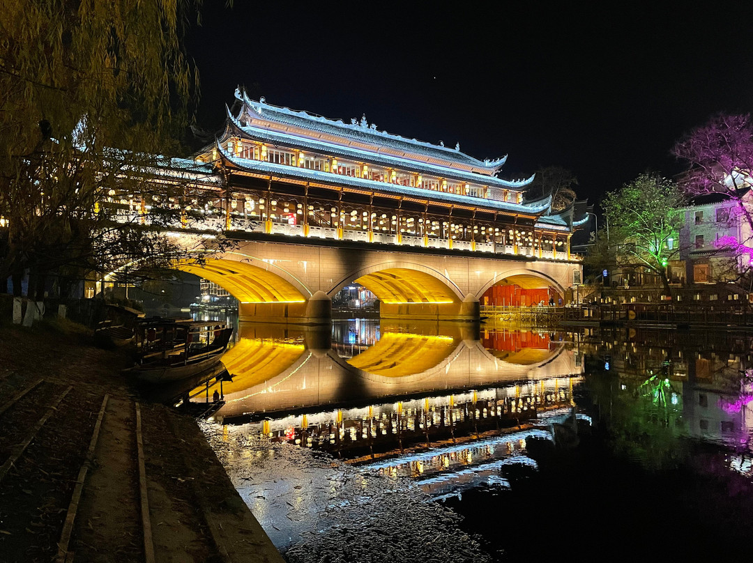 Zhangjiajie Kangtai-张家界市必去景点