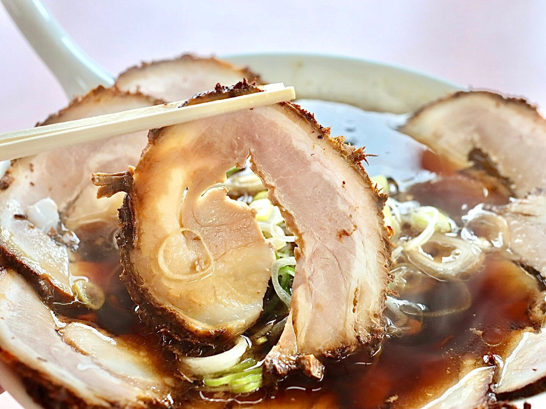 権ちゃんラーメン