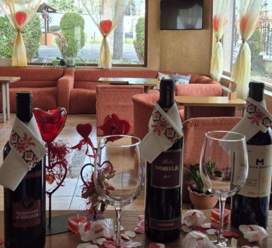 Prolesha酒店住宿-Family Hotel Emaly 1