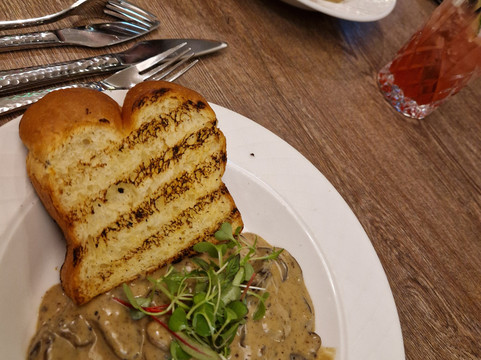 Moddershall Oaks Country Spa Retreat-Stone必去景点