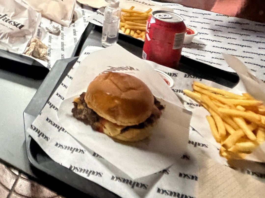 Sahusa Smash Burger's