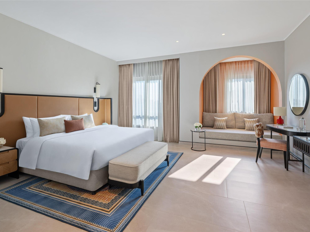 伊本巴图塔盛橡酒店主图