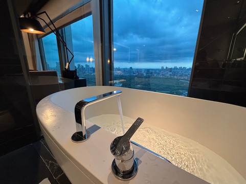 东京大手町四季酒店主图