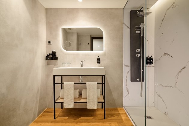 鲁纳德格拉纳达服务大酒店-浴室