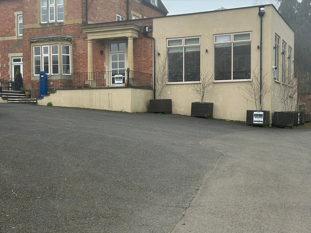 迪汉克里夫酒店主图