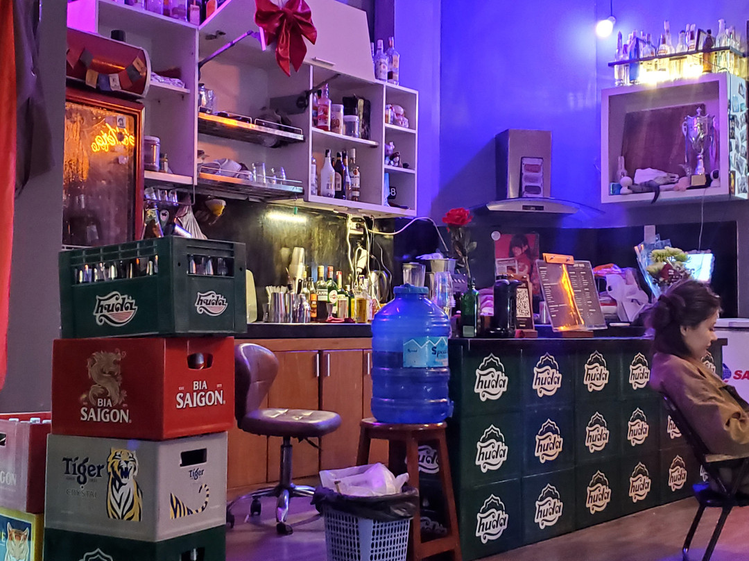 Last Hope Bar & Cafe