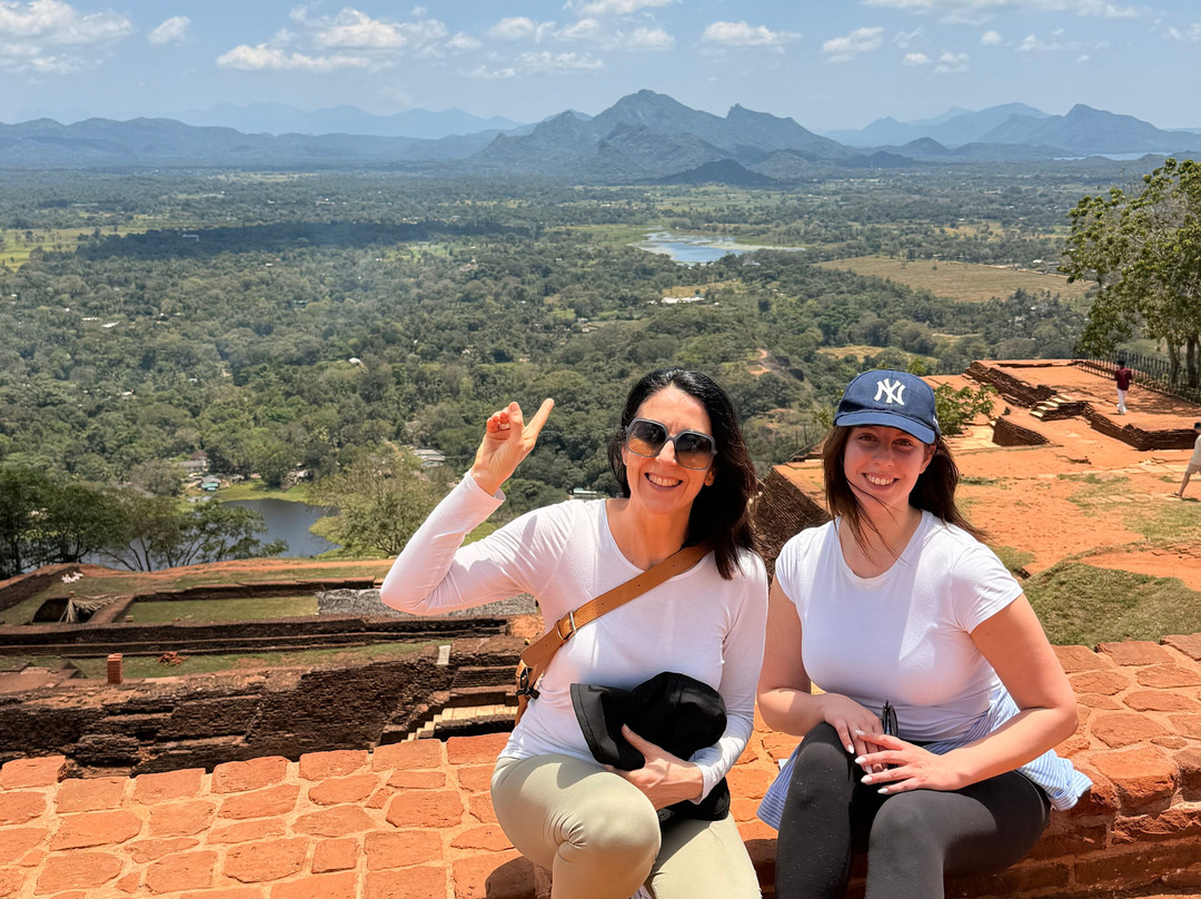 Nugadhenitours Sri Lanka Travels-Mirigama必去景点