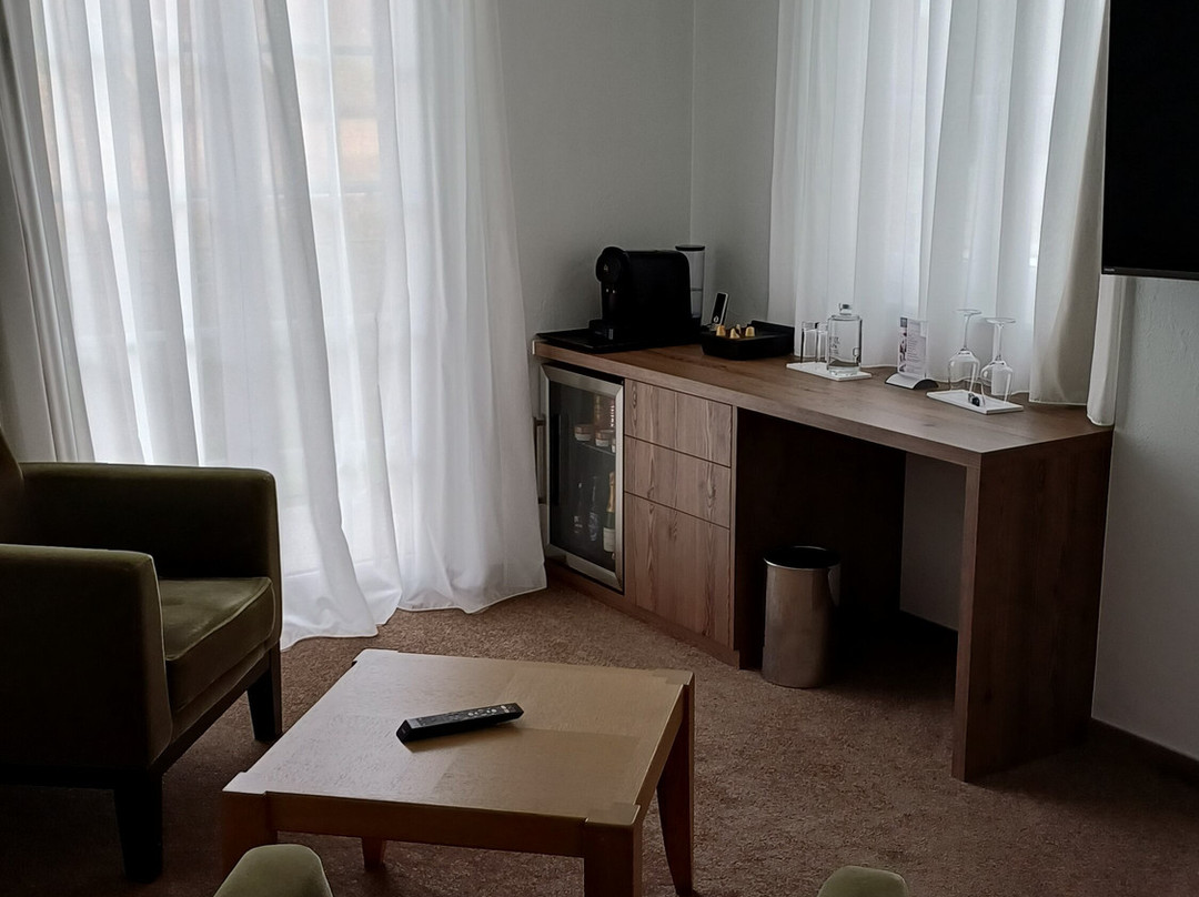 克洛斯德里斯 6717 自然水疗酒店主图