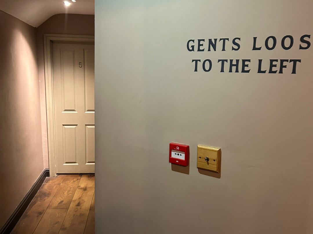 埃布林顿军械库主图