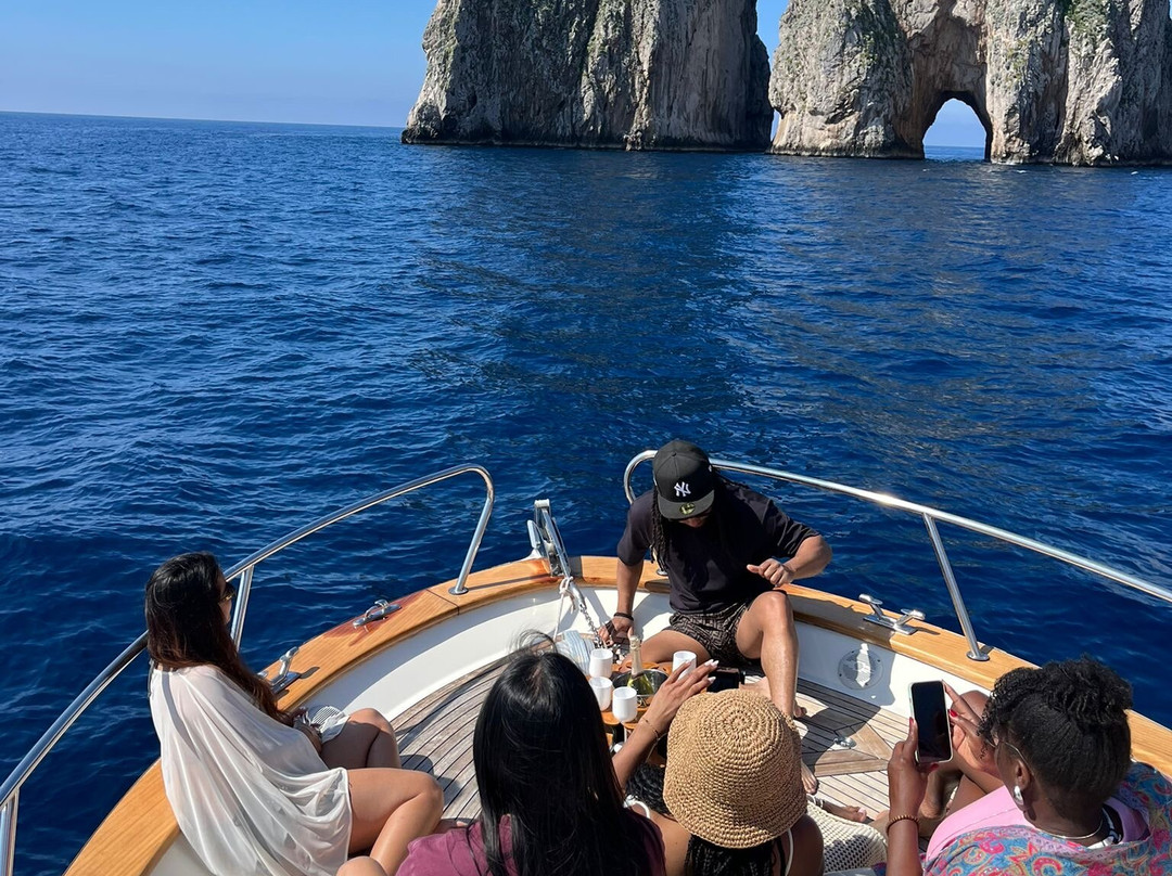 Capri Charter-Marina del Cantone必去景点