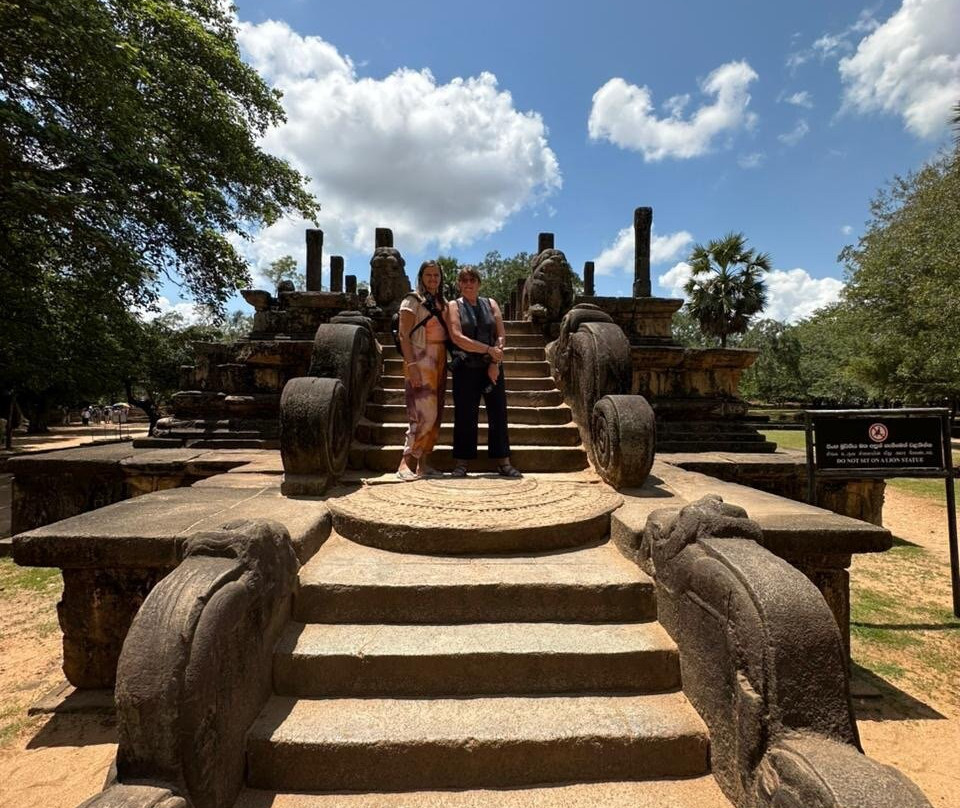 Tony Sri Lanka Tours-亚洪加拉必去景点