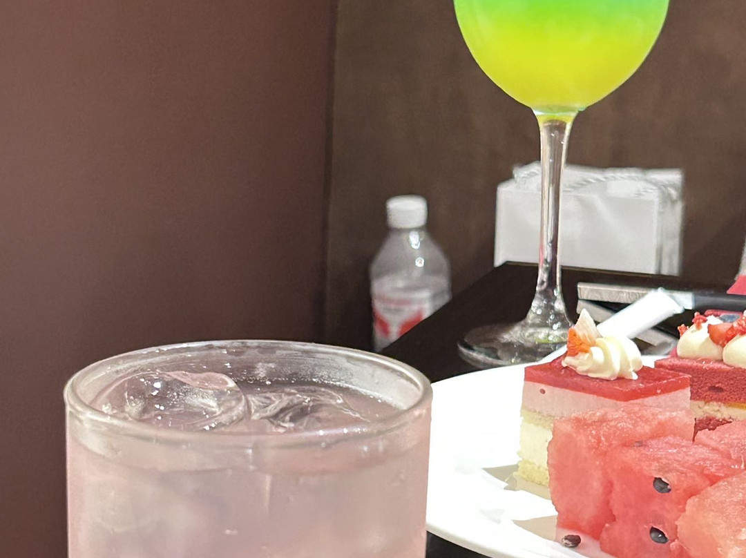 郑州希尔顿酒店主图