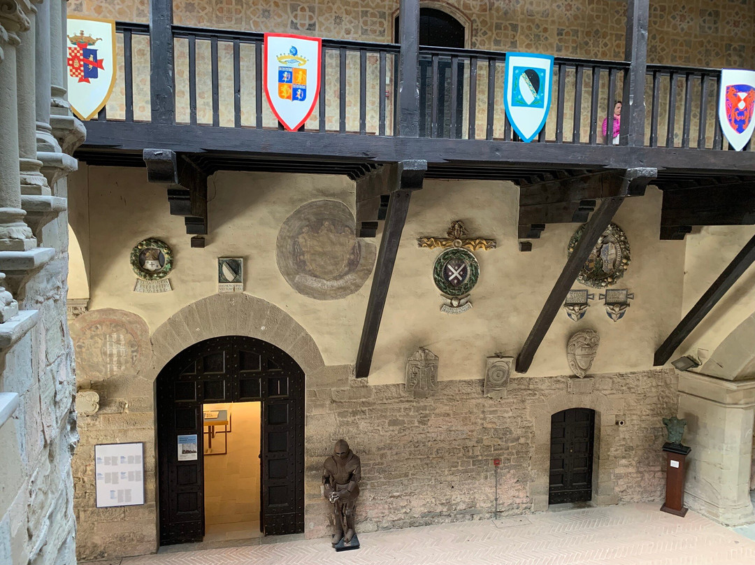 Castello di Poppi dei Conti Guidi-波皮必去景点