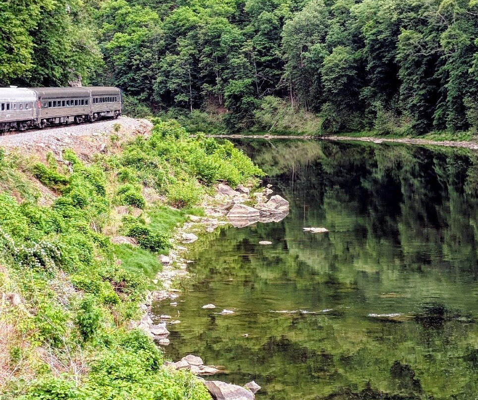Potomac Eagle Scenic Railroad-Romney必去景点