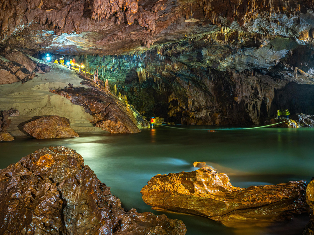 Phong Nha 4500m by Kayak-Phong Nha必去景点