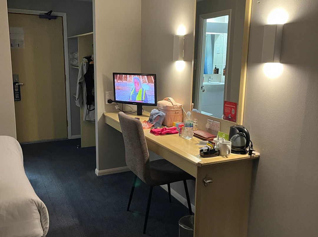 伯明翰萨顿科尔德菲尔德旅客之家酒店主图