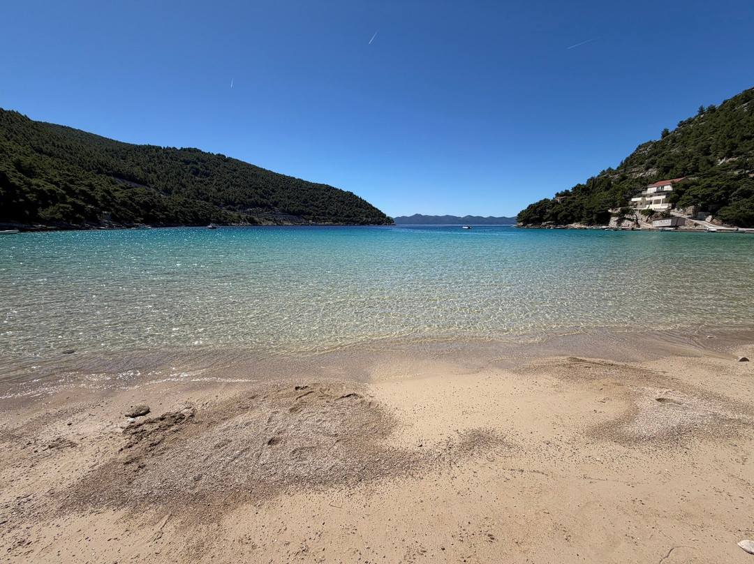 Prapratno Beach