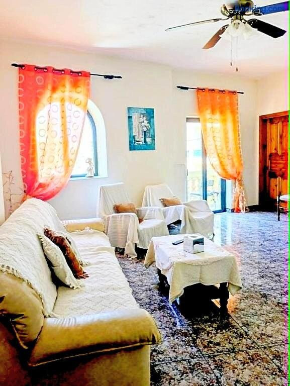 Silia's Maisonette