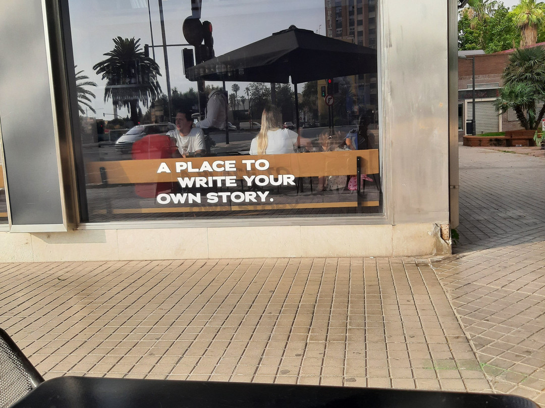 克莱默酒店主图
