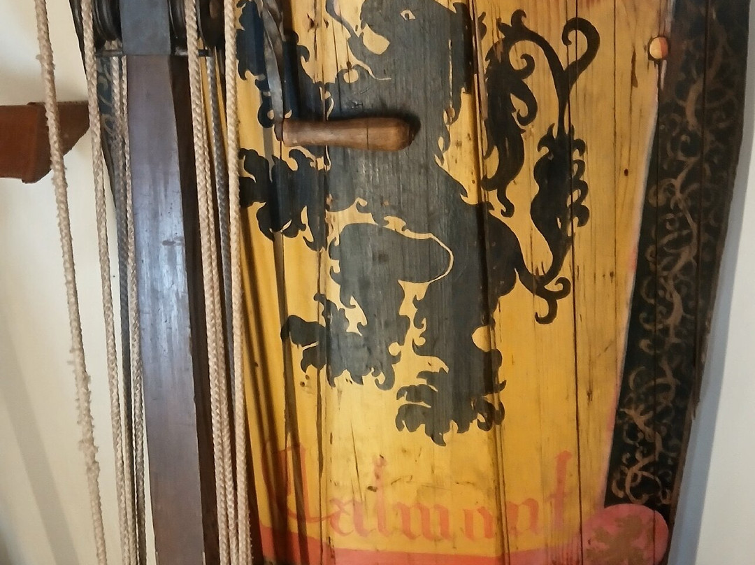 Château De Calmont D'olt-Espalion必去景点