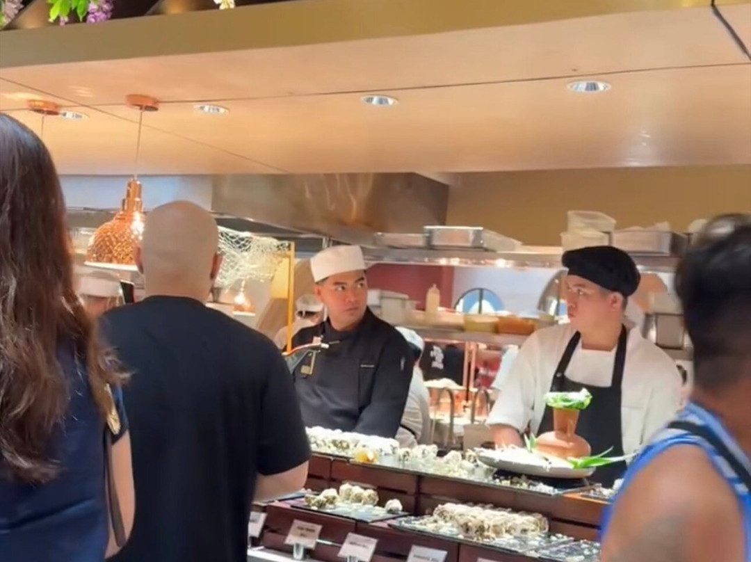 Vikings Luxury Buffet, SM City Santa Rosa