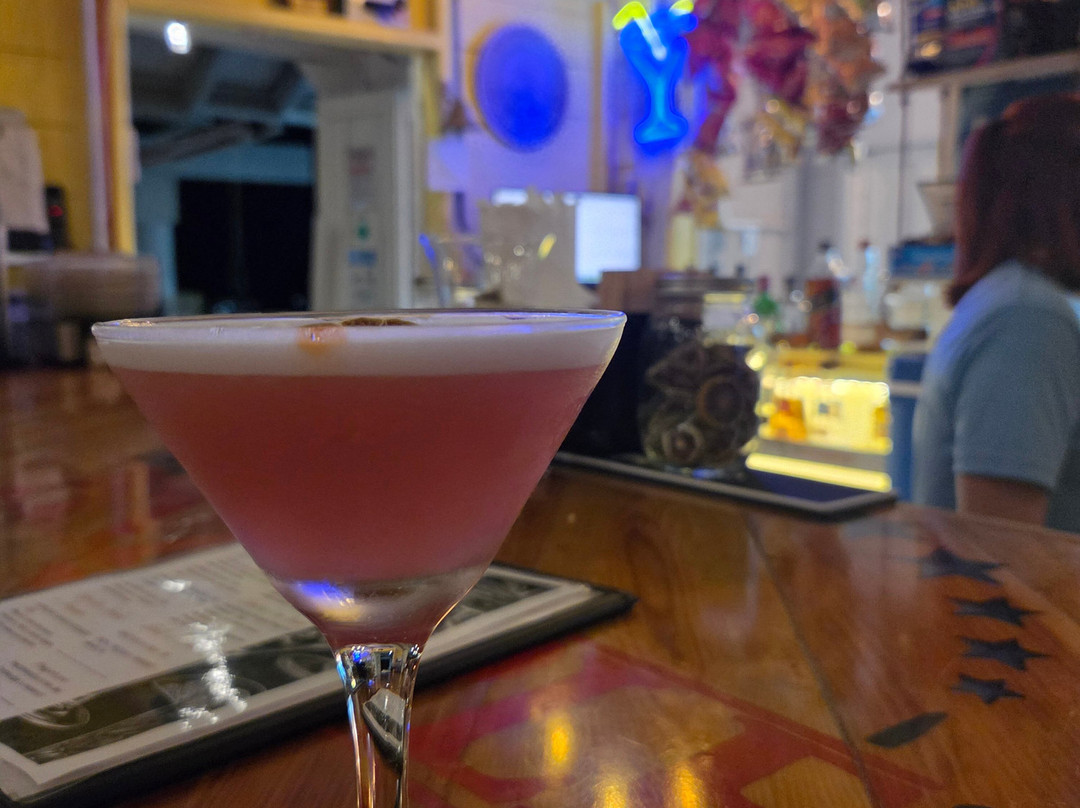 拉甲玛卡酒店主图