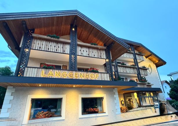 兰根霍夫餐厅酒店-旅行者