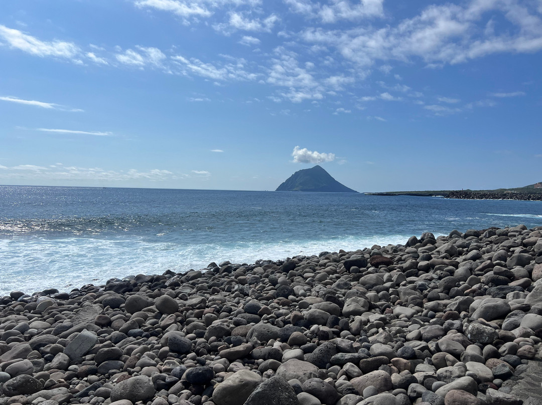 Yokoma Beach-八丈岛必去景点