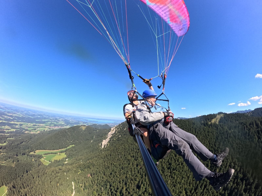 Tandemfliegen.aero Flugerlebnis Chiemgau-Samerberg必去景点